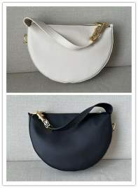Picture of Burberry Handbags _SKUfw191535075fw
